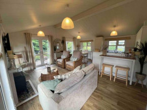 Waterside Lodge, Weybourne, Holt